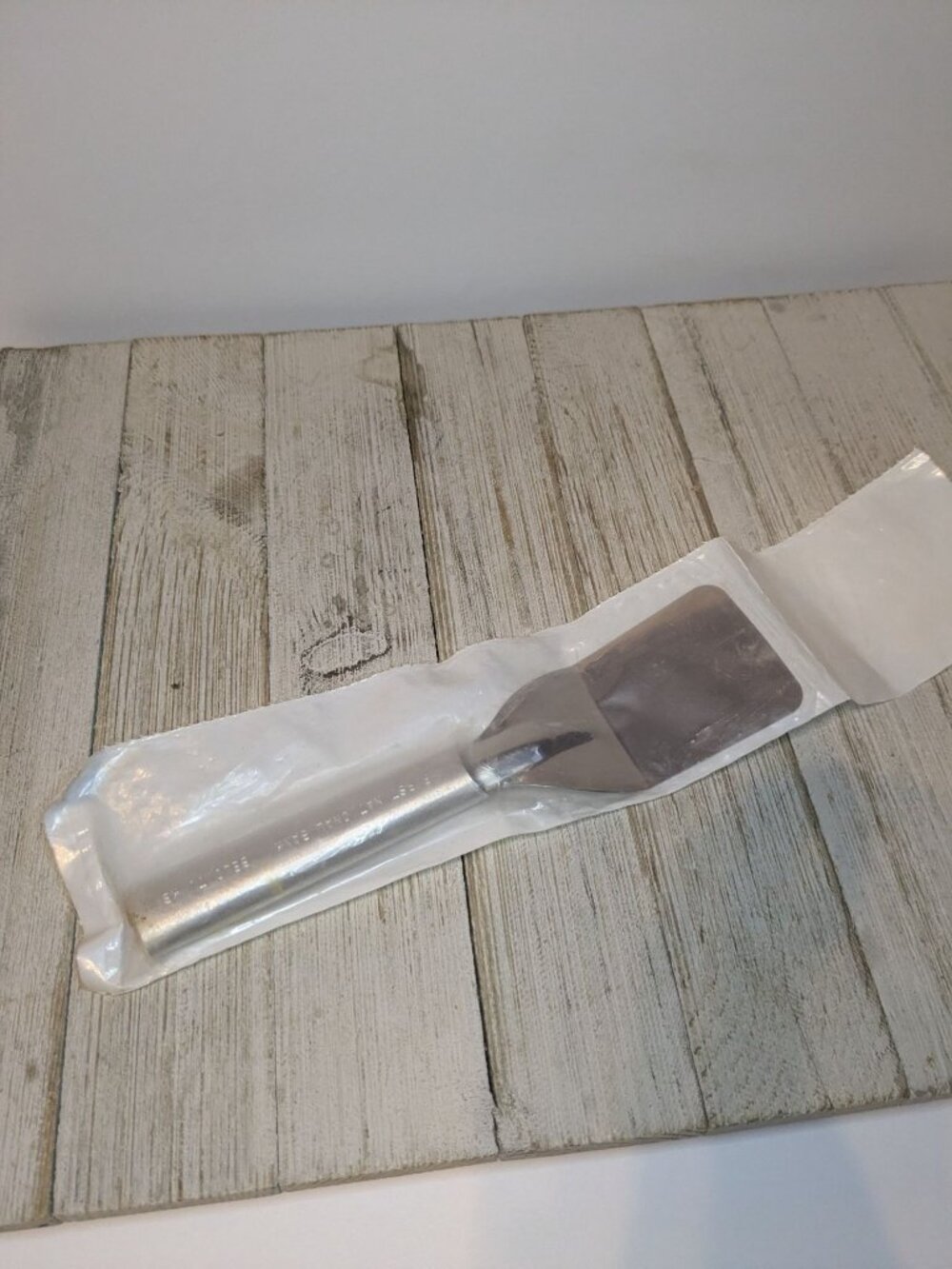 Rada Mini Dessert Server 7 1/2" Stainless Steel Spatula Aluminum Handle